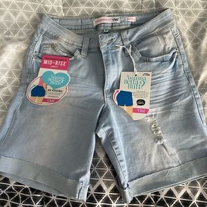 “Want a betta butt?” Shorts